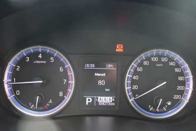 Suzuki S-Cross 1.4HYBRİD ELEGANCE 2021 Model Otomatik Vites