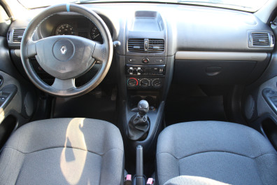 Renault Clio 1.2 LPG AUTHENTİGU 2005 Model Düz Vites