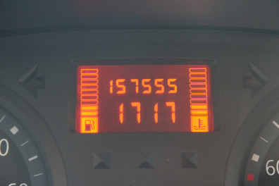 Renault Clio 1.2 LPG AUTHENTİGU 2005 Model Düz Vites