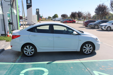 Hyundai Accent Blue 1.6CRDİ MODE PLUS 2017 Model Otomatik Vites