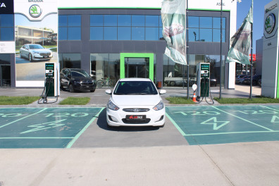 Hyundai Accent Blue 1.6CRDİ MODE PLUS 2017 Model Otomatik Vites