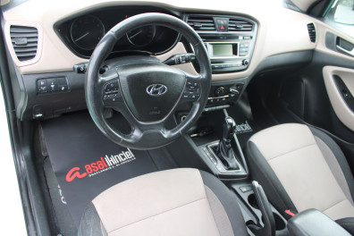 Hyundai i20 1.4 MPİ STYLE 2018 Model Otomatik Vites
