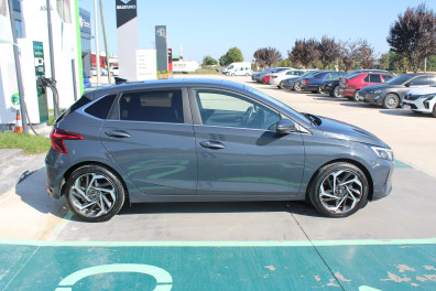 Hyundai i20 1.4 ELİT SUNROOF 2023 Model Otomatik Vites