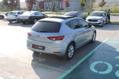 Seat Leon 1.0ECOTSİ STYLE  2020 Model Düz Vites