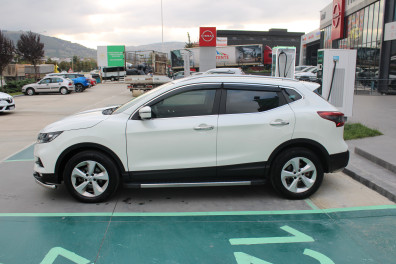 Nissan Qashqai 1.6 DCİ TEKNA 2018 Model Otomatik Vites