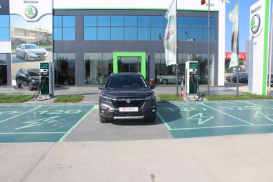 Suzuki S-Cross 1.4HYBRİD GL ELEGANCE 2022 Model Otomatik Vites