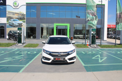 Honda Civic 1.6İ-DTEC PREMİUM 2018 Model Düz Vites