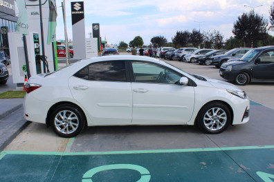 Toyota Corolla 1.4D-4D ADVANCE 2016 Model Otomatik Vites