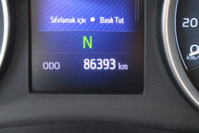Toyota Corolla 1.4D-4D ADVANCE 2016 Model Otomatik Vites