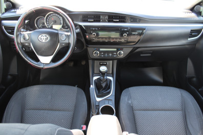 Toyota Corolla 1.6 LPG ACTİVE  2014 Model Düz Vites