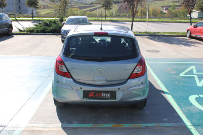 Opel Corsa 1.3 CDTİ ENJOY 2008 Model Düz Vites