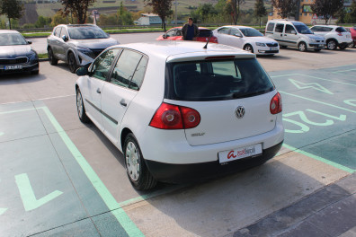 Volkswagen Golf 1.6LPG MİDLİNE 2008 Model Düz Vites