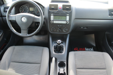 Volkswagen Golf 1.6LPG MİDLİNE 2008 Model Düz Vites