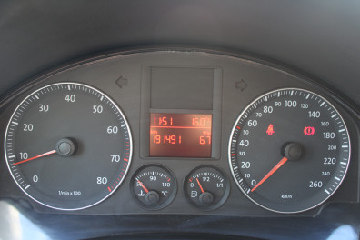 Volkswagen Golf 1.6LPG MİDLİNE 2008 Model Düz Vites