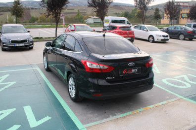 Ford  Focus 1.6TDCİ TİTANİUM  2013 Model Düz Vites