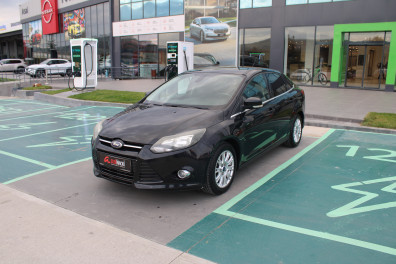 Ford  Focus 1.6TDCİ TİTANİUM  2013 Model Düz Vites
