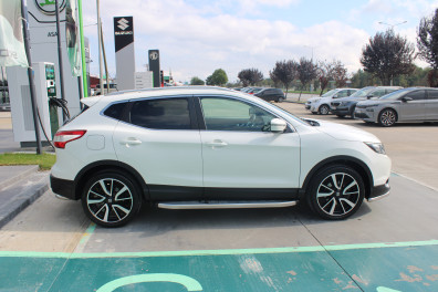 Nissan Qashqai 1.6 DCİ BLACK EDTİON 2016 Model Otomatik Vites