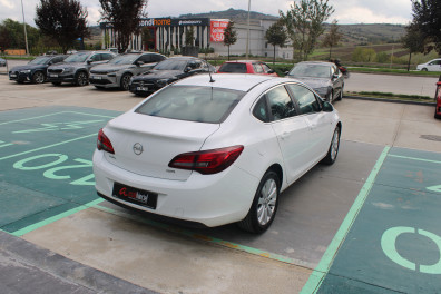 Opel Astra  1.6 CDTİ ELİTE  2017 Model Otomatik Vites