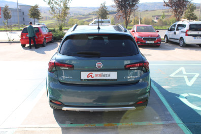 Fiat Egea CROSS 1.5 T4 HİBRİT URBAN 2024 Model Otomatik Vites