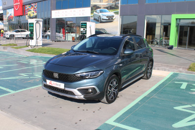 Fiat Egea CROSS 1.5 T4 HİBRİT URBAN 2024 Model Otomatik Vites