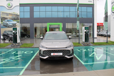 MG HS 1.5 PHEV LUXURY 2024 Model Otomatik Vites