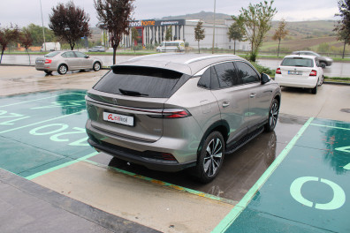 MG HS 1.5 PHEV LUXURY 2024 Model Otomatik Vites