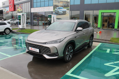 MG HS 1.5 PHEV LUXURY 2024 Model Otomatik Vites