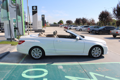 Mercedes-Benz E Serisi E250 CGİ AMG CABRİO 2012 Model Otomatik Vites
