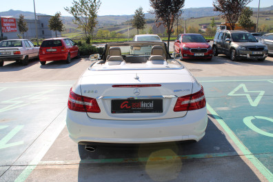 Mercedes-Benz E Serisi E250 CGİ AMG CABRİO 2012 Model Otomatik Vites