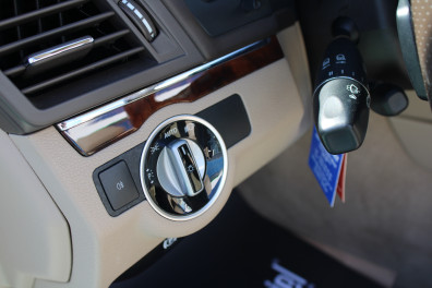 Mercedes-Benz E Serisi E250 CGİ AMG CABRİO 2012 Model Otomatik Vites