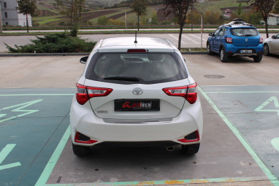 Toyota Yaris 1.5 FUN SPECİAL 2017 Model Otomatik Vites