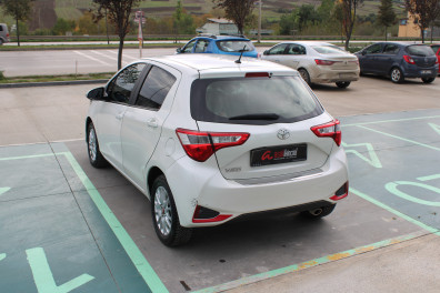 Toyota Yaris 1.5 FUN SPECİAL 2017 Model Otomatik Vites