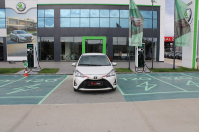 Toyota Yaris 1.5 FUN SPECİAL 2017 Model Otomatik Vites