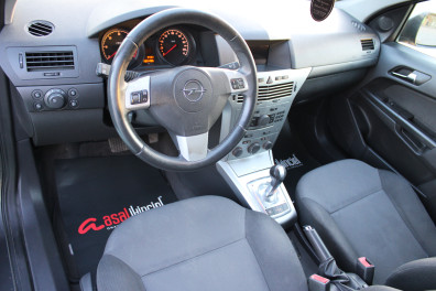 Opel Astra 1.3CDTİ ESSENTİA 2011 Model Otomatik Vites