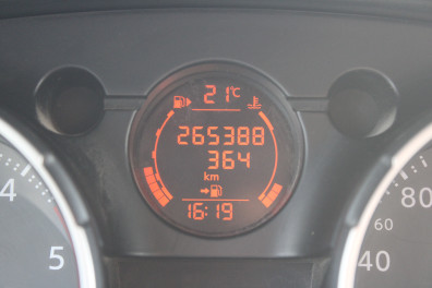 Nissan Qashqai  1.5 DCİ TEKNA 2010 Model Düz Vites