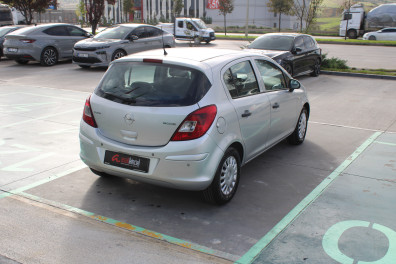 Opel Corsa 1.3 CDTİ ESSENTİA 2010 Model Düz Vites