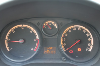 Opel Corsa 1.3 CDTİ ESSENTİA 2010 Model Düz Vites