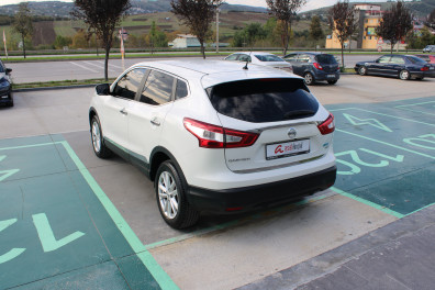 Nissan Qashqai 1.2 DIG-T TEKNA 2014 Model Düz Vites
