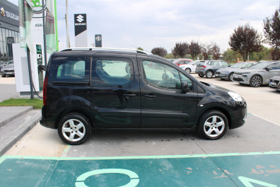 Peugeot Partner TEPEE 1.6 HDİ ACTİVE 2012 Model Düz Vites