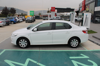 Peugeot 301 1.6 HDİ ACTİVE  2014 Model Düz Vites