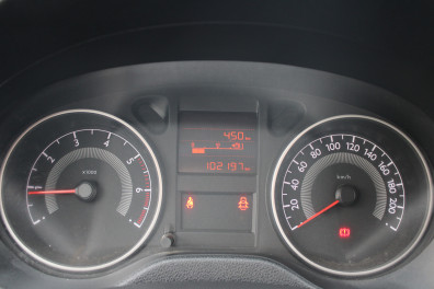 Peugeot 301 1.6 HDİ ACTİVE  2014 Model Düz Vites