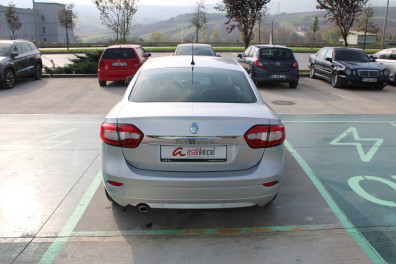 Renault Fluence 1.5 DCİ İCON  2015 Model Düz Vites