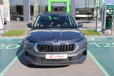 Skoda Karoq 1.5 TSİ PRESTİGE 2025 Model Otomatik Vites
