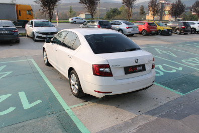 Skoda Octavia 1.0 TSİ STYLE  2017 Model Otomatik Vites
