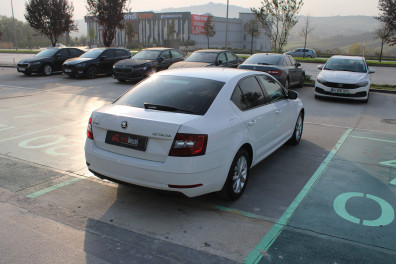 Skoda Octavia 1.0 TSİ STYLE  2017 Model Otomatik Vites