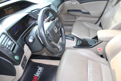 Honda Civic 1.6İ VTEC ECO EXECUTİVE 2015 Model Otomatik Vites