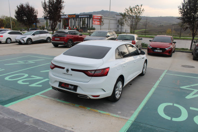 Renault Megane 1.3TCE JOY  2021 Model Otomatik Vites