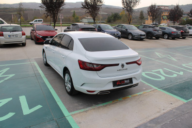 Renault Megane 1.3TCE JOY  2021 Model Otomatik Vites