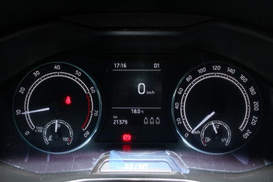 Skoda Scala 1.0 TSİ PREMİUM  2023 Model Otomatik Vites