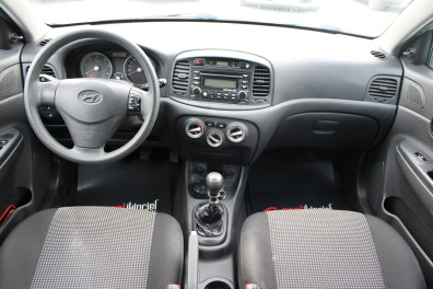 Hyundai Accent Era 1.5CRDİ-VGT TEAM 2009 Model Düz Vites